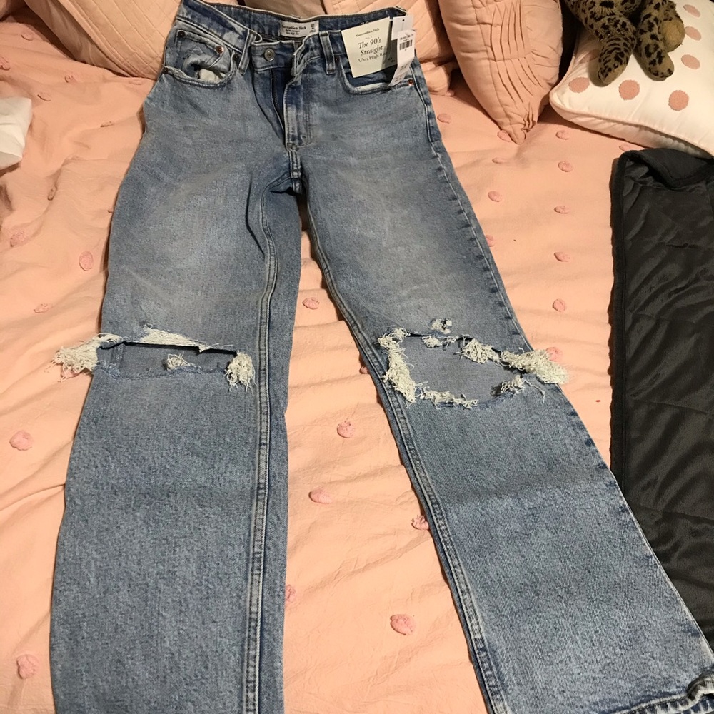 High Rise Straight Leg Jeans